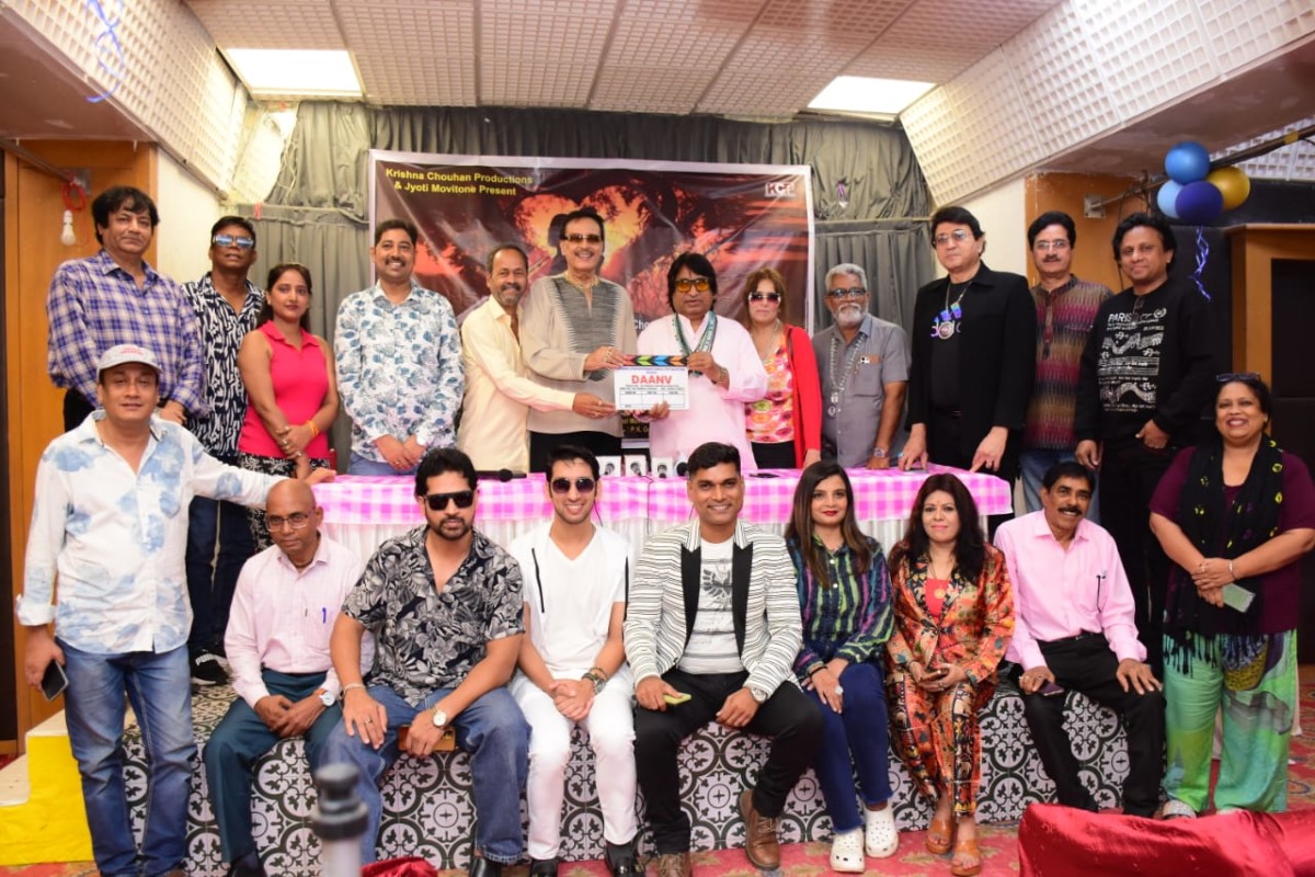 Chief Guest Deepak Parashar inaugurated the Clap Deck of Dr. Krishna Chouhan Second Film “Danav