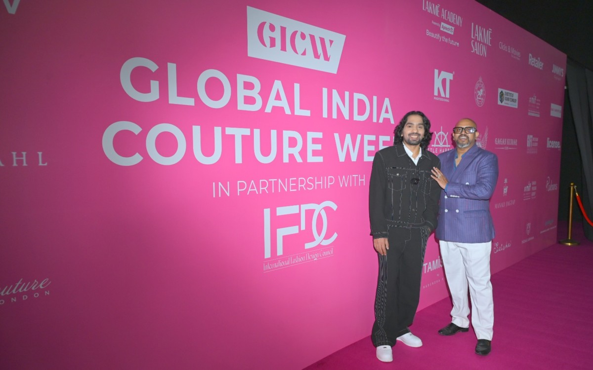 Rohit Verma Dazzles Global India Couture Week (GICW) Mumbai with ‘Mystical Garden’ Couture, Featuring 101 Models Setting the Ramp Ablaze