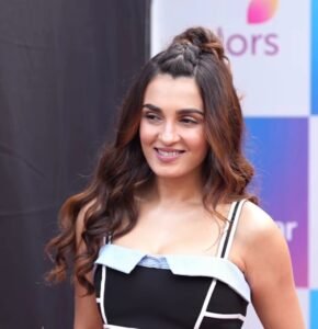 Shiny Doshi Emerges as the Breakout Star of Episode One With a Stellar, Game-Saving Win